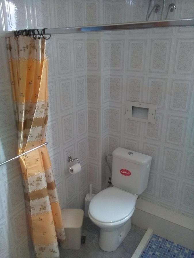 Vila Sula Guesthouse ドゥラス エクステリア 写真