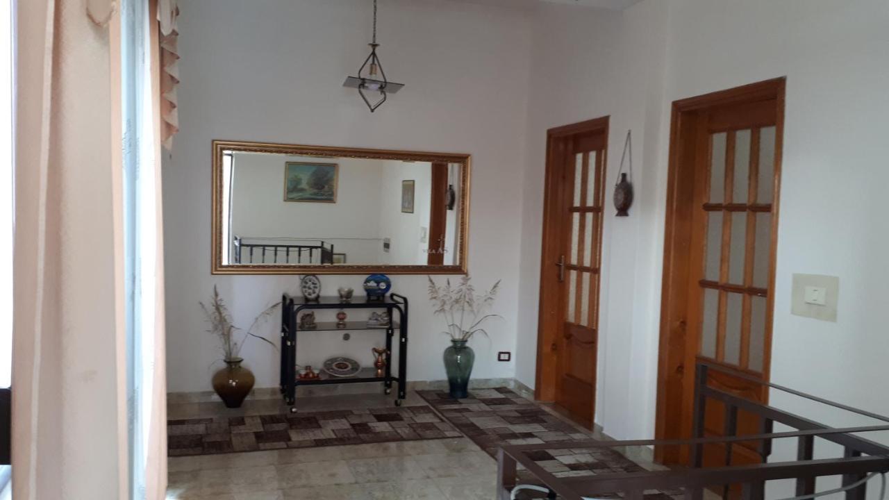 Vila Sula Guesthouse ドゥラス エクステリア 写真